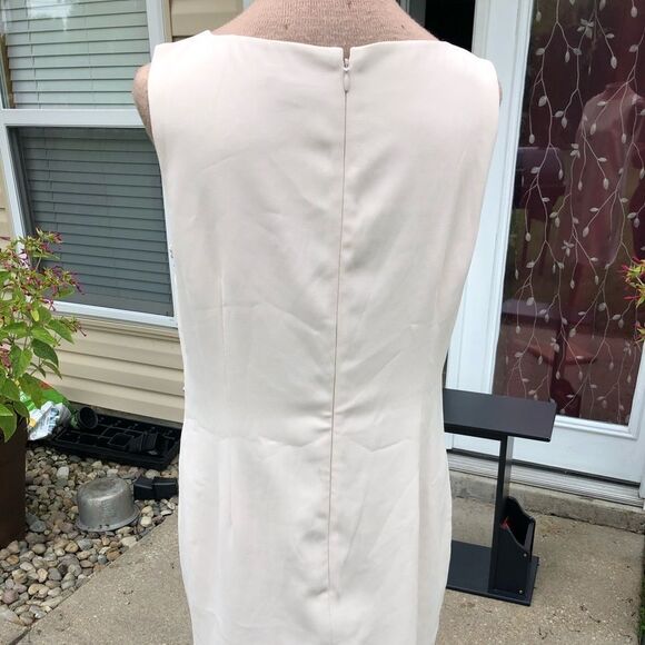 Ann Taylor cream jeweled sheath dress size 8 - Picture 3 of 8